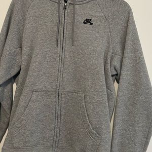NIKE ZIP UP HOODIE